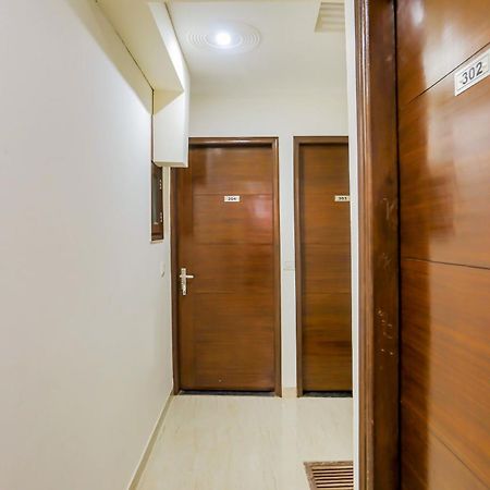 Oyo 67096 ホテル アイコン ニューデリー エクステリア 写真